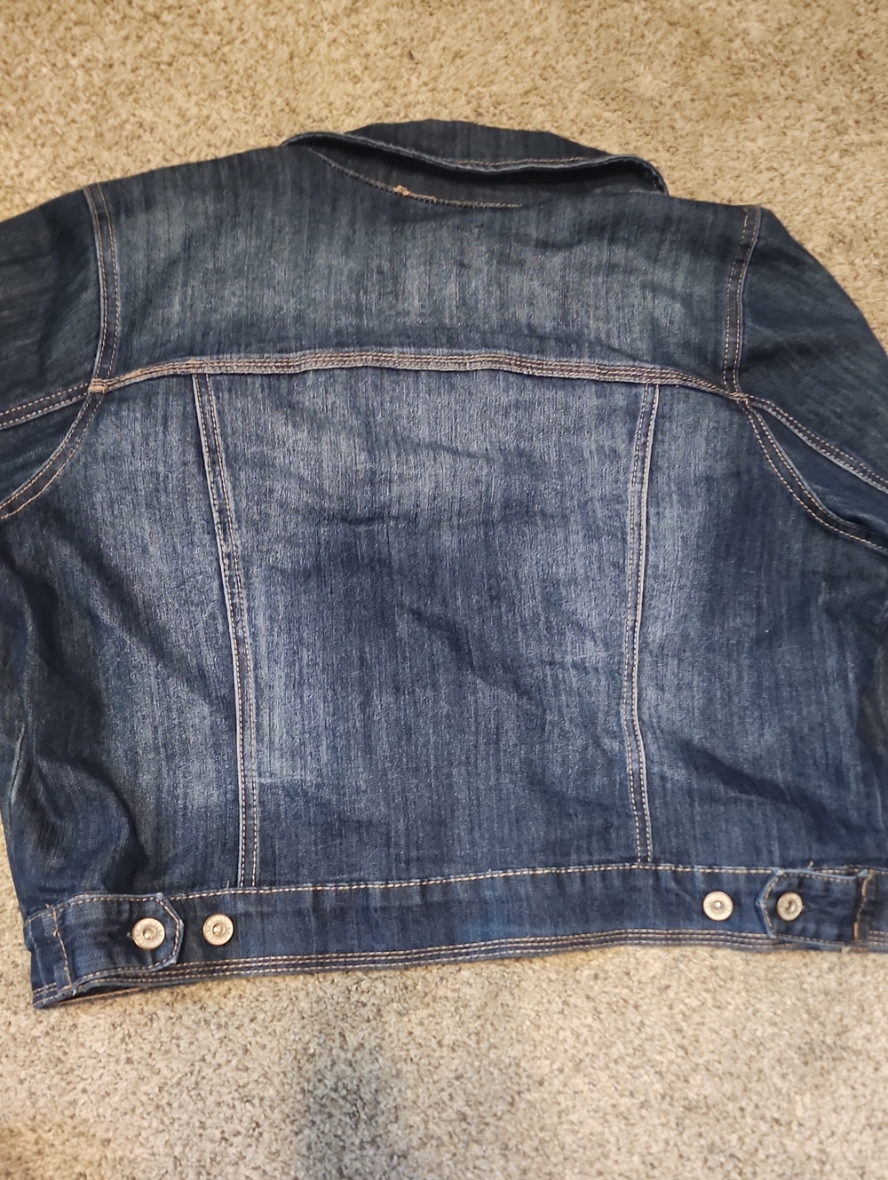 Jean Jacket - Picture 6 of 6